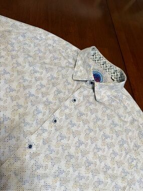 Robert Graham Mens Size XL Short Sleeve Button Up Camp Shirt Floral Geometric